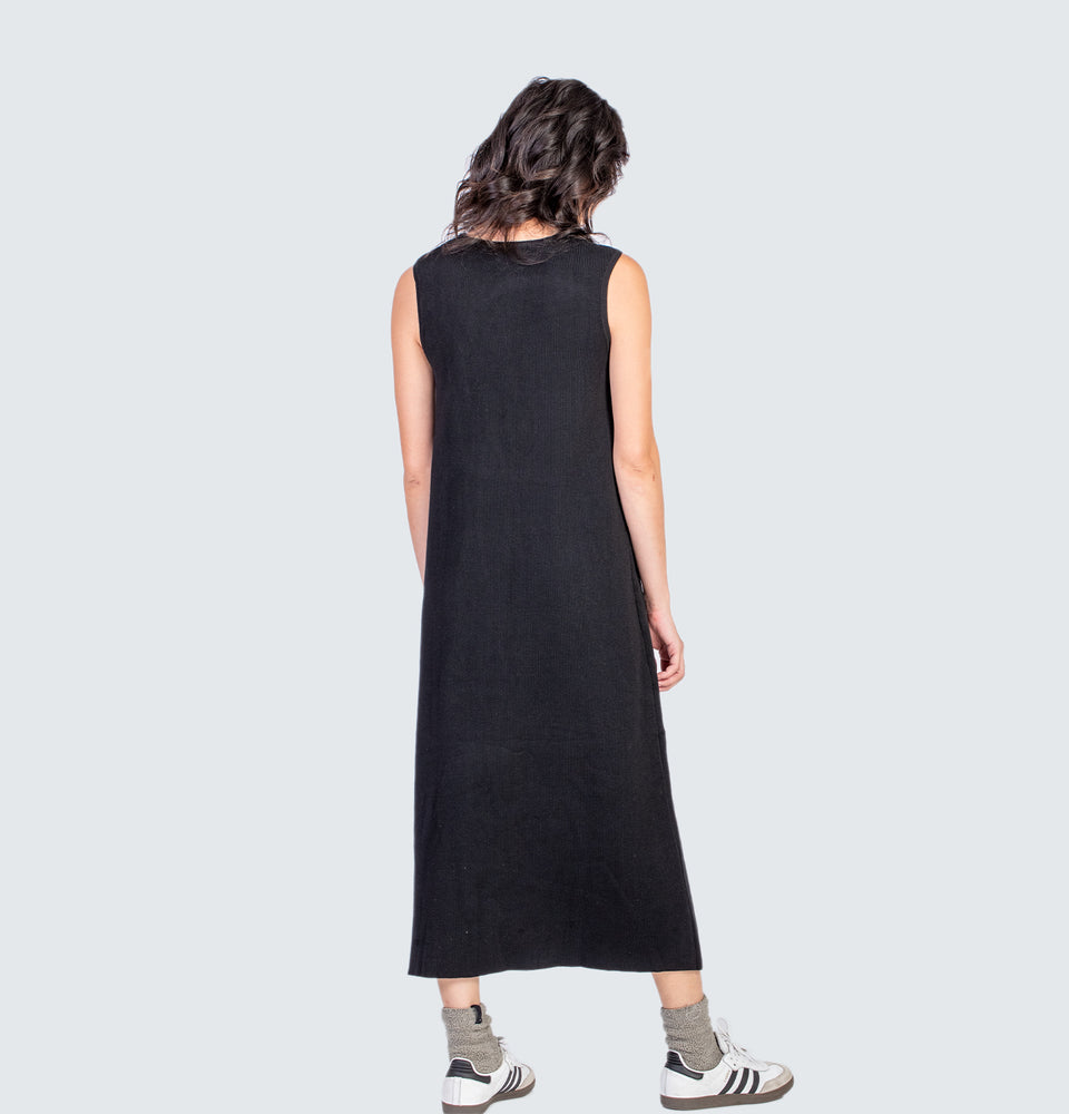 Avery Knitted Maxi Dress Black