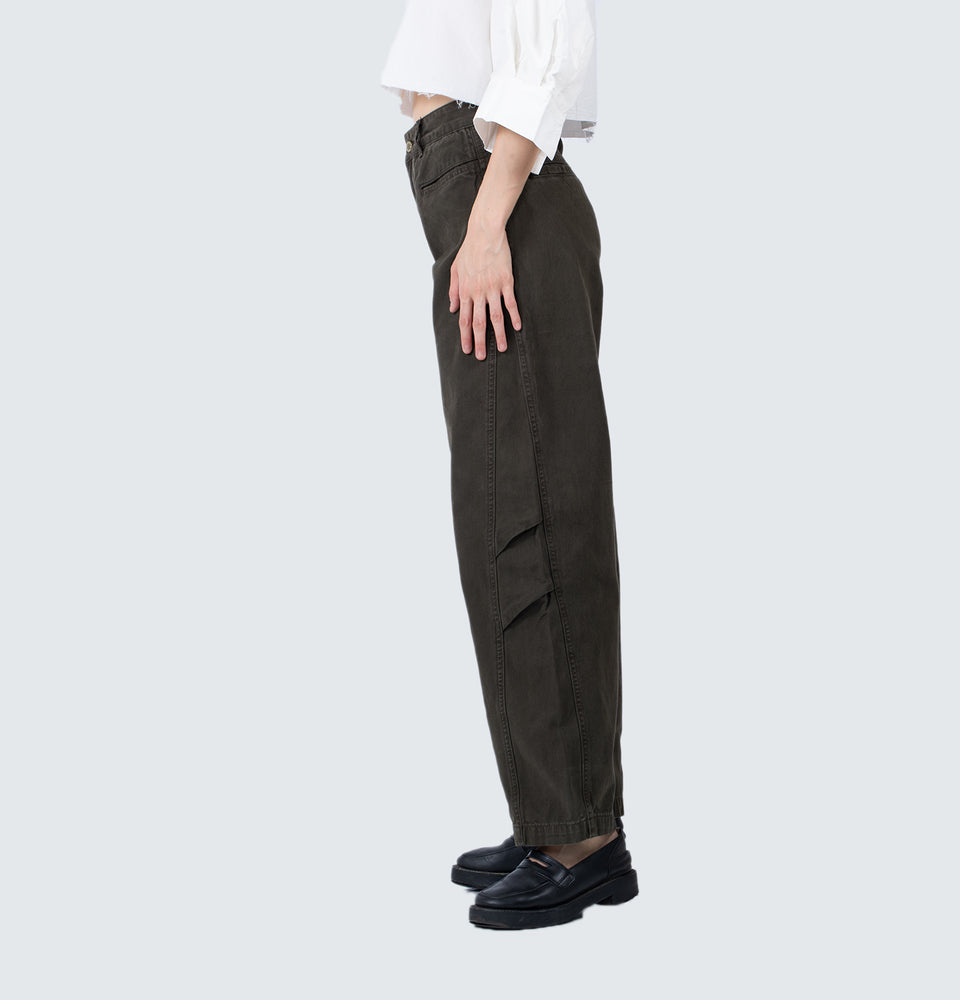 Lucia Barrel Jeans