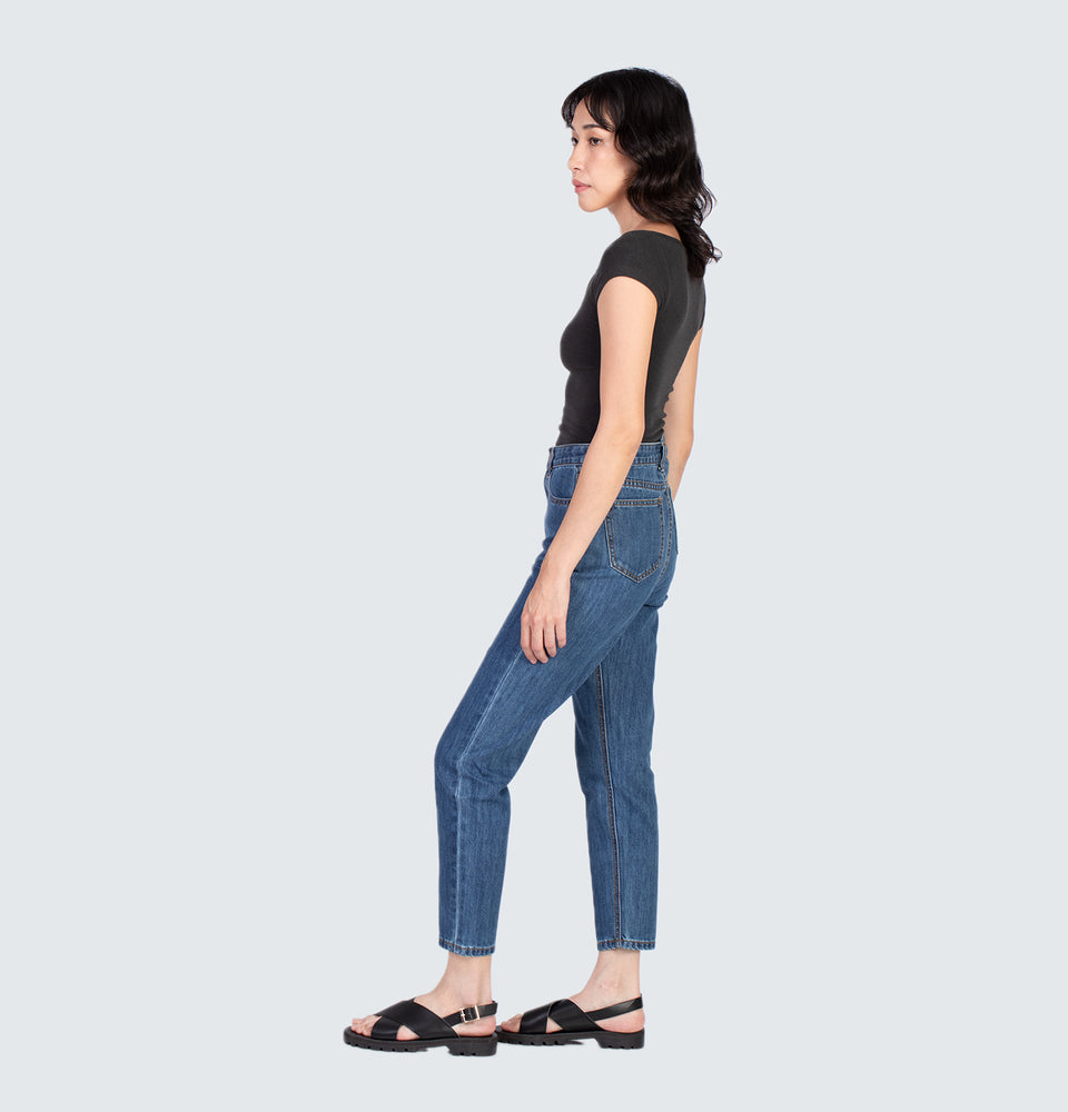 Square neck Short Sleeve Crop Top Dark Grey