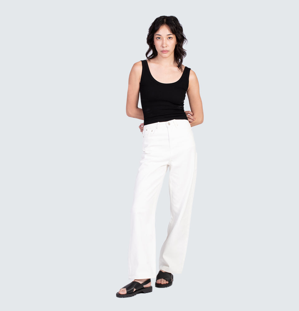 Shea Sleeveless Top with Pads Black