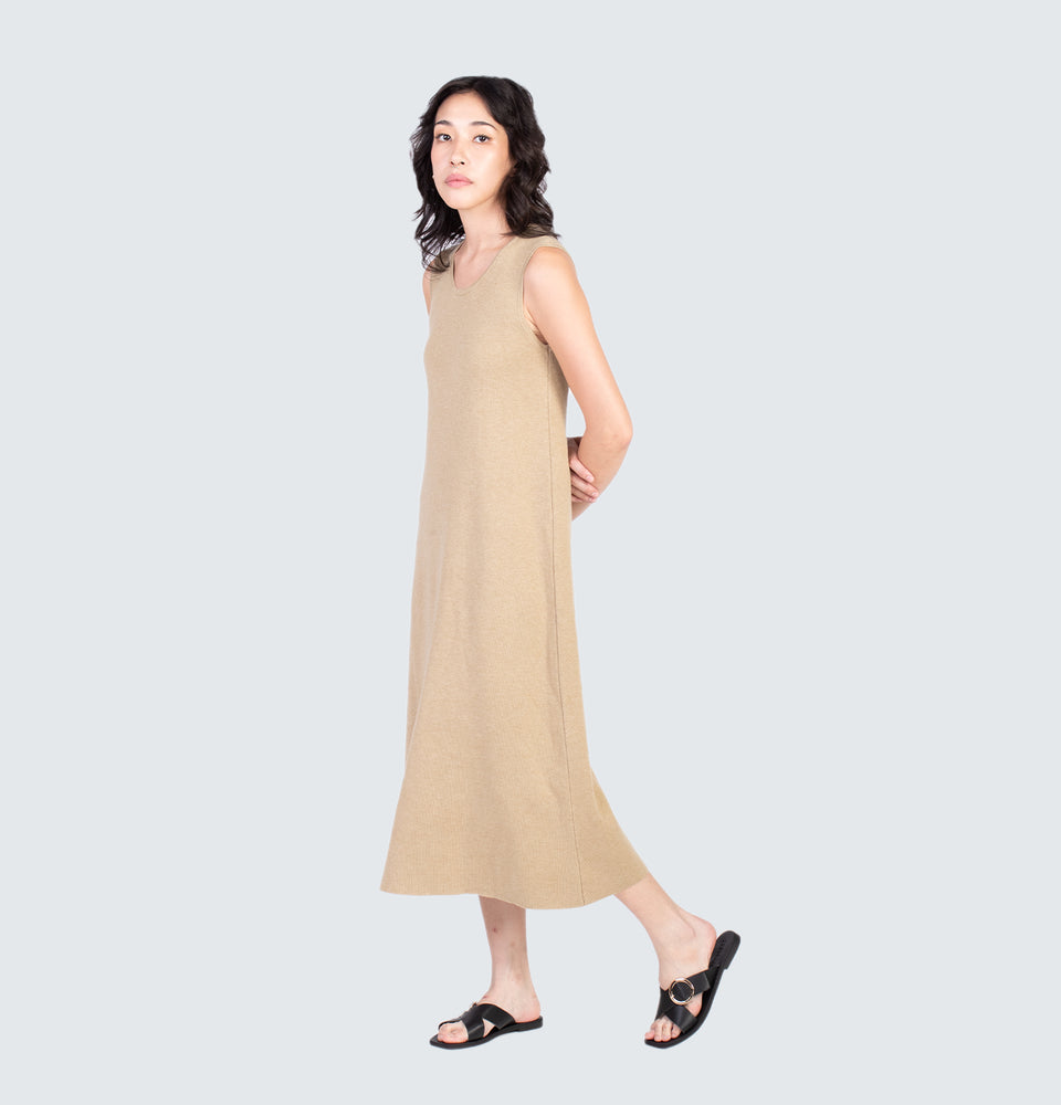 Avery Knitted Maxi Dress Beige