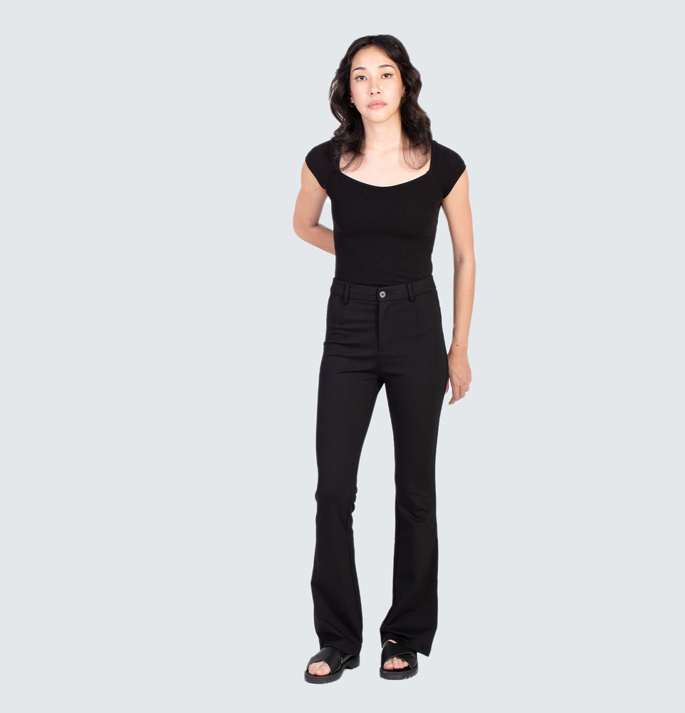 Square neck Short Sleeve Crop Top Black