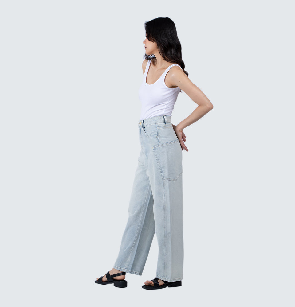 Emma Highwaisted Cargo Jeans