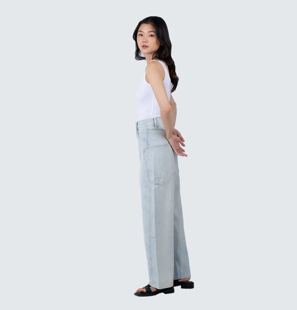 Emma Highwaisted Cargo Jeans