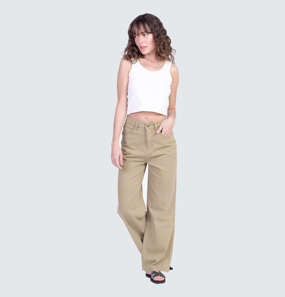 Shiloh Straight Leg Jeans in Khaki
