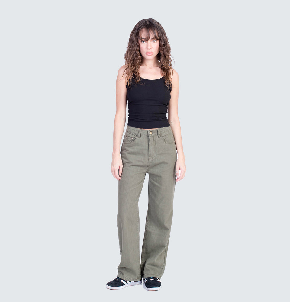 Shiloh Straight Leg Jeans in Army Green