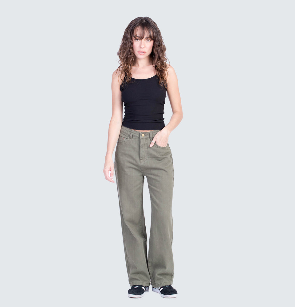Shiloh Straight Leg Jeans in Army Green