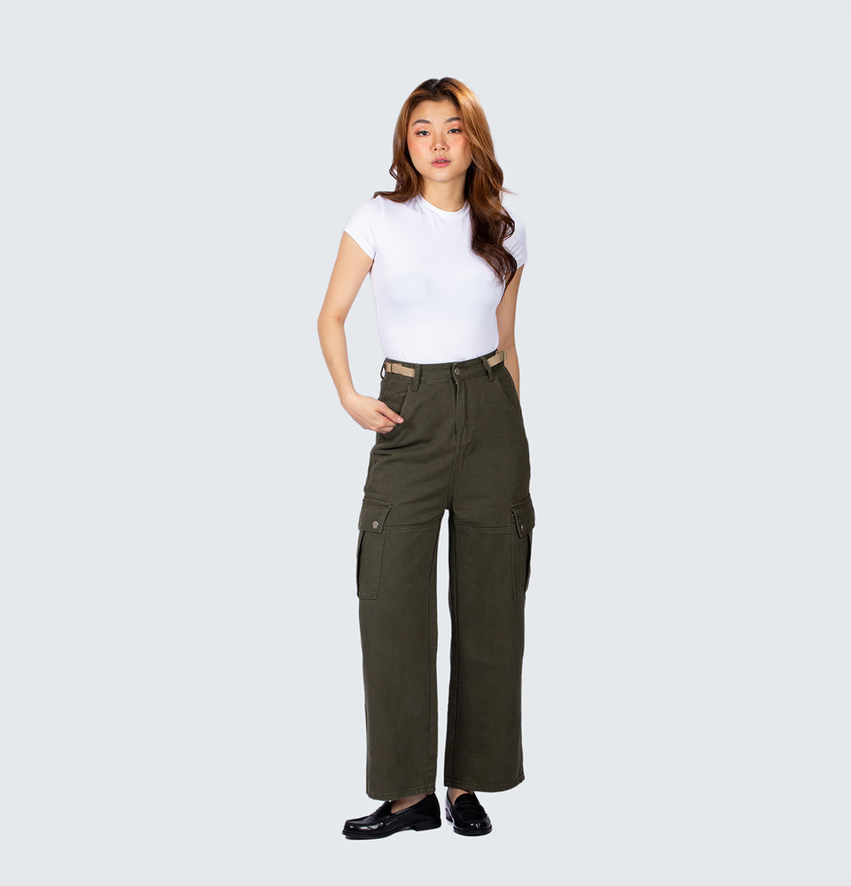 Ada Cargo Jeans