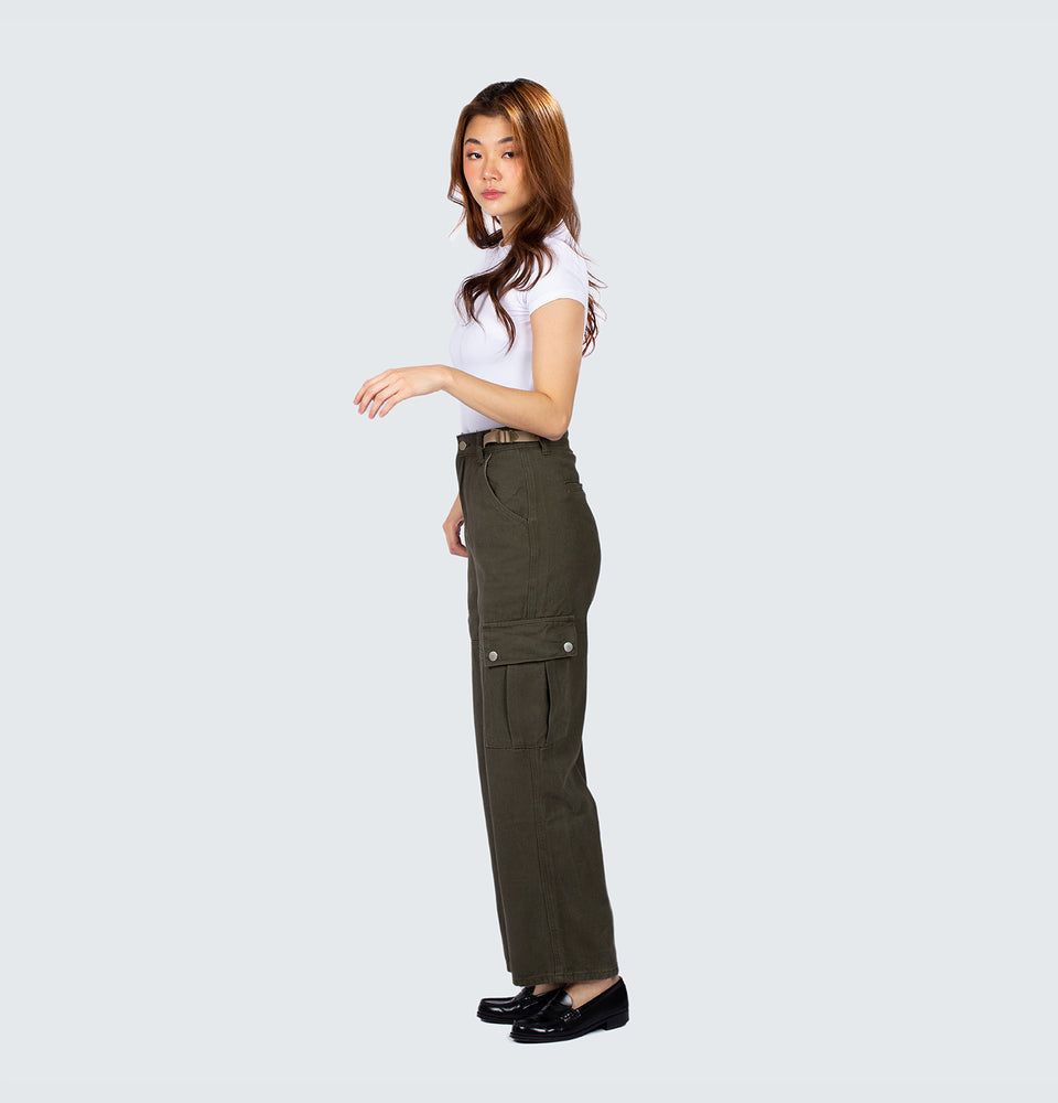Ada Cargo Jeans