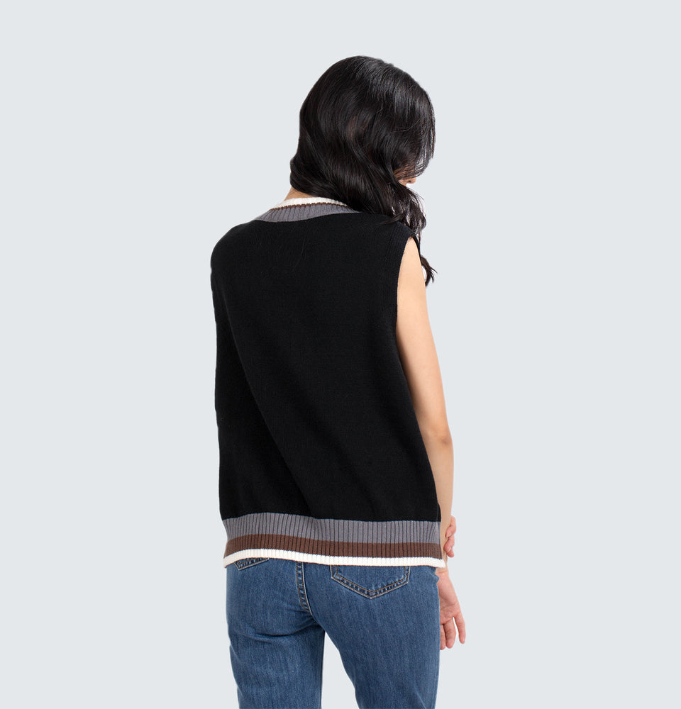 Nila Vest