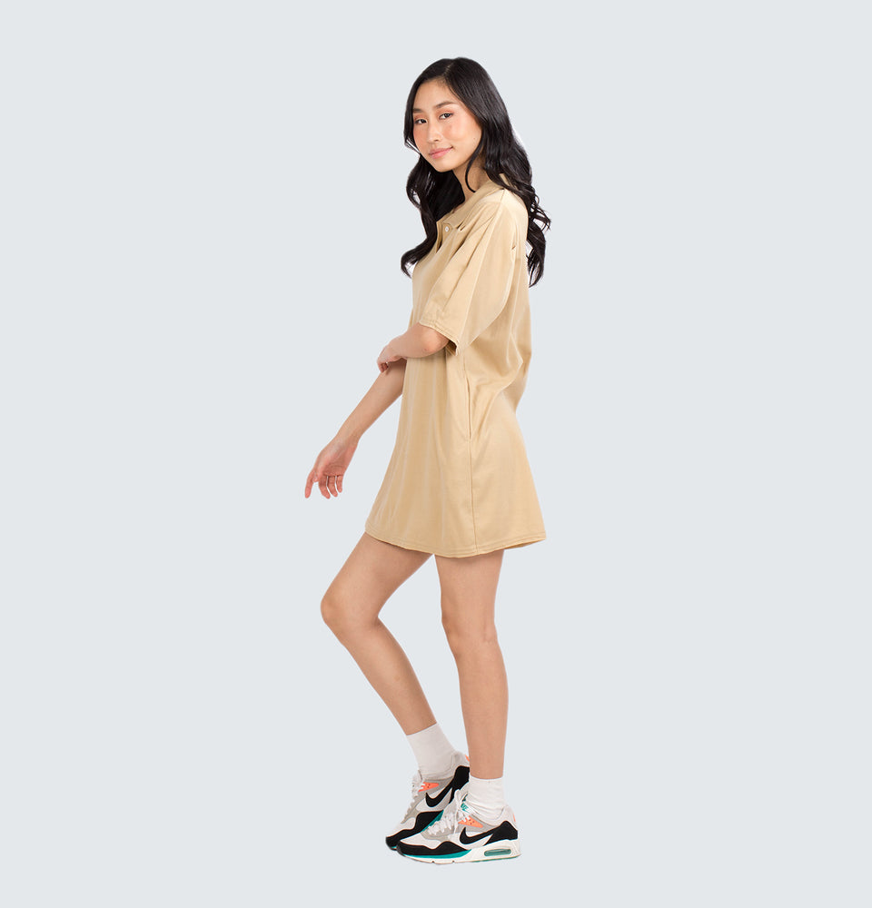 Shortsleeve Collared Dress with Side Pockets