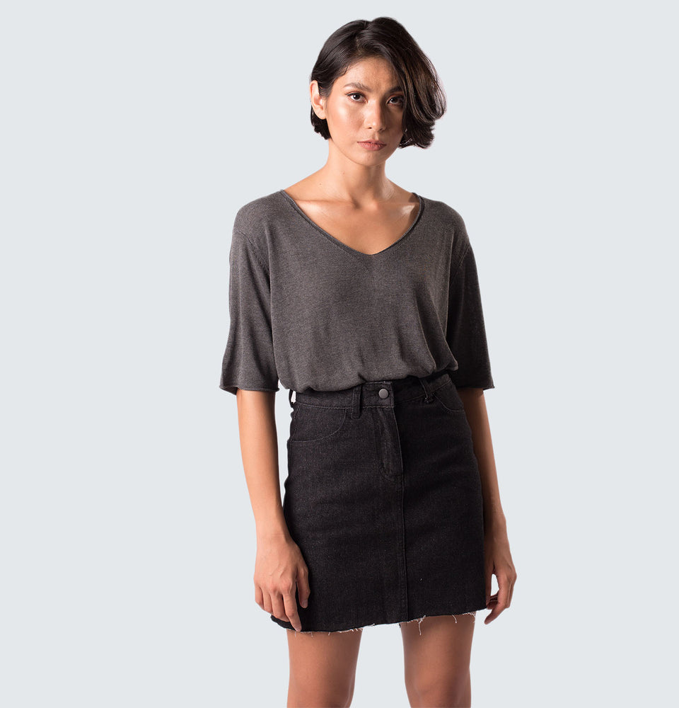 Cae Raw Hem Denim Skirt - Mantou Clothing