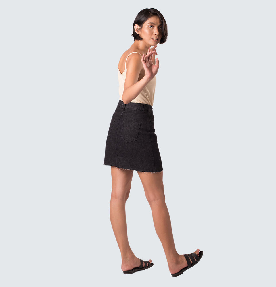 Cae Raw Hem Denim Skirt - Mantou Clothing