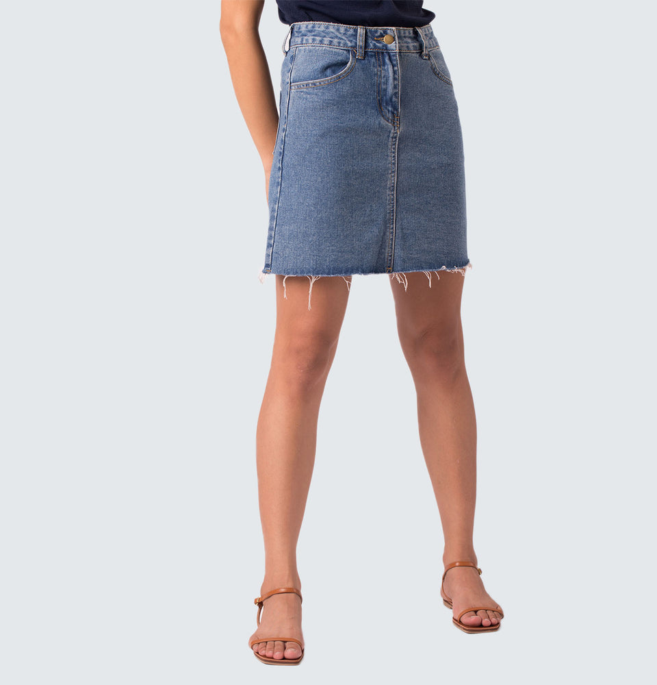 Cae Raw Hem Denim Skirt - Mantou Clothing
