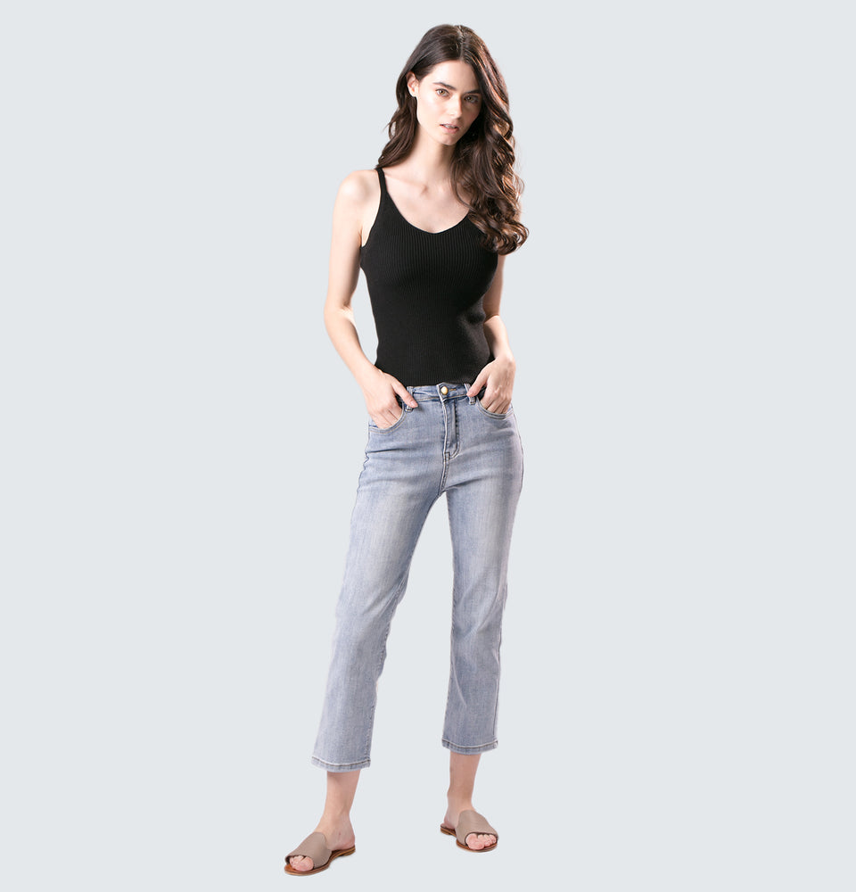 Tina Straight Leg Ankle Jeans - Mantou Clothing