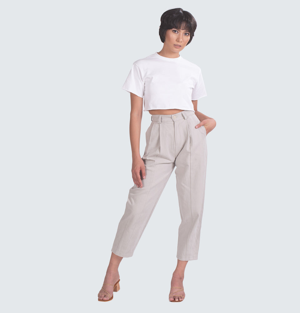 Pleated Highwaisted Trousers