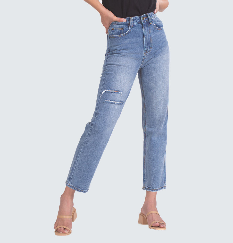 Sam Distressed Jeans