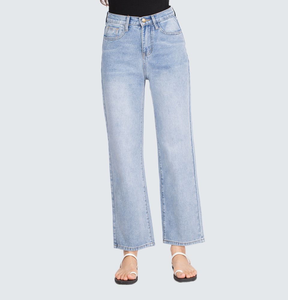 Ally High-Rise Relaxed Fit Straight-Leg Jeans