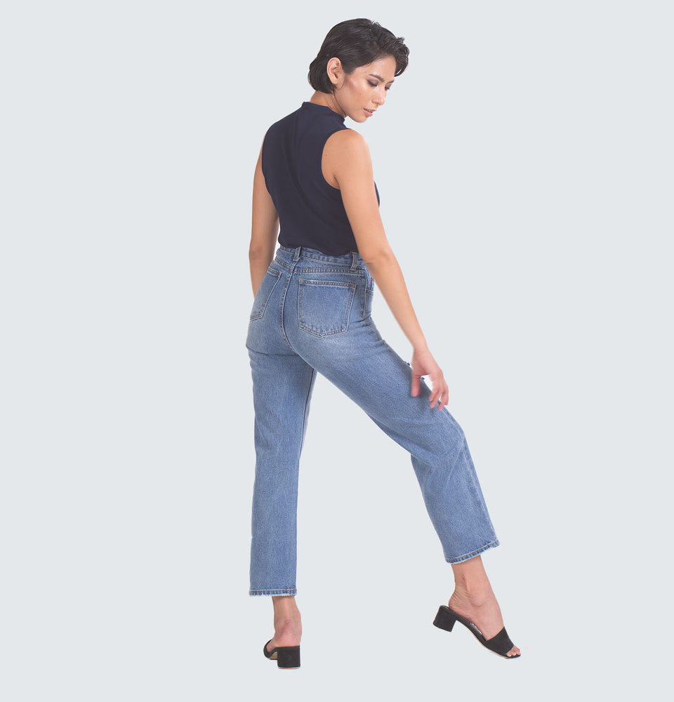 Sam Distressed Jeans