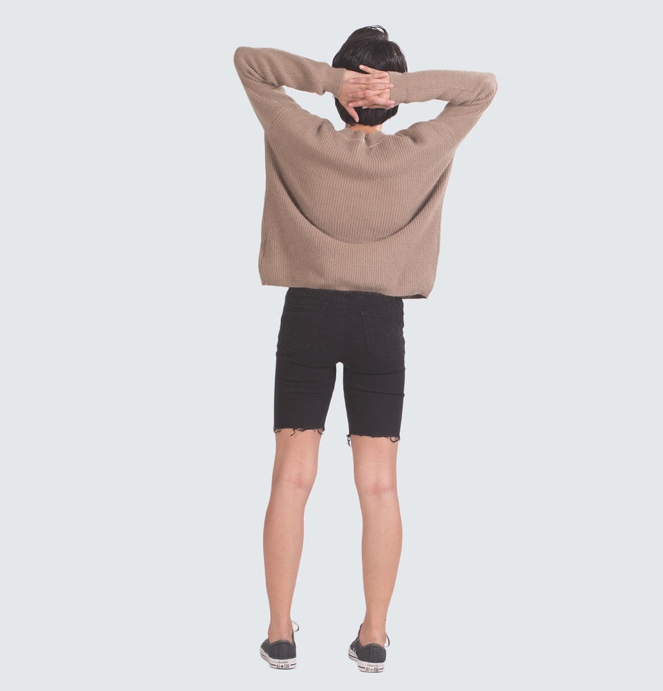 Bermuda Black Shorts