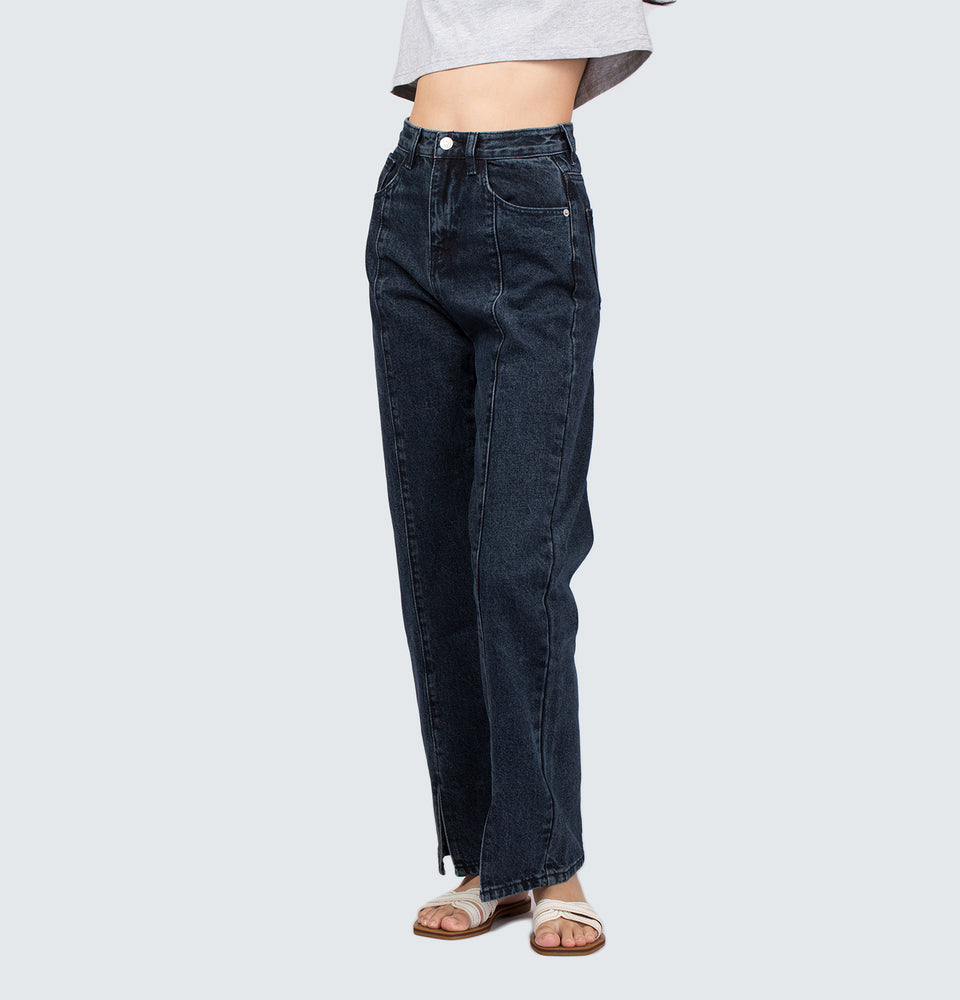Neri Straight Leg Jeans