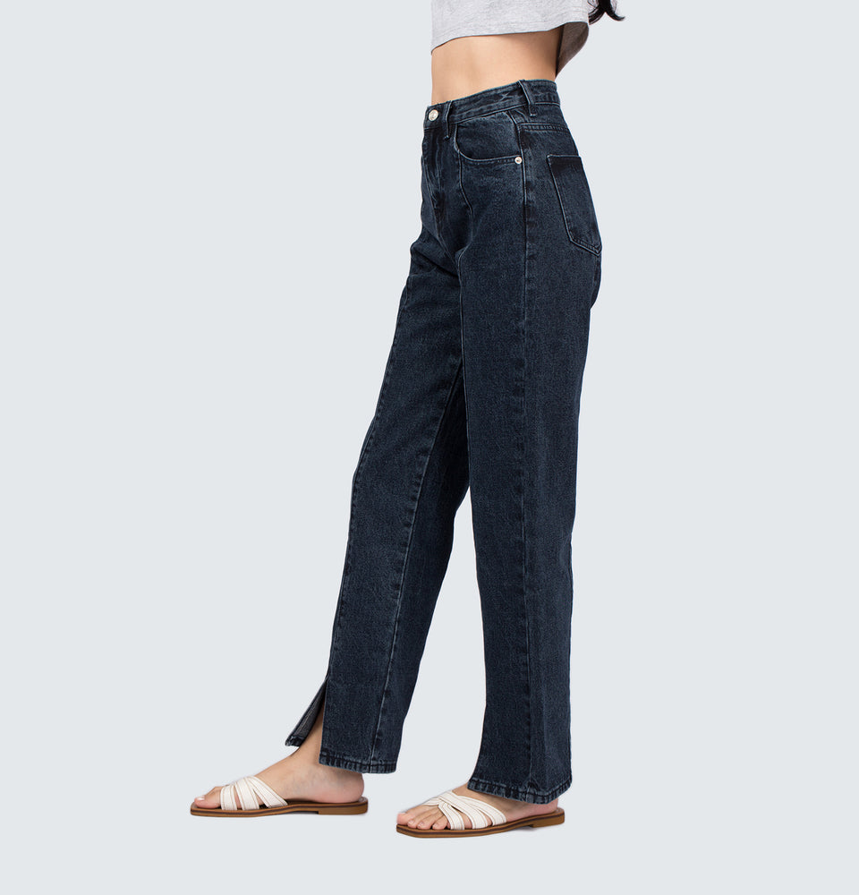 Neri Straight Leg Jeans