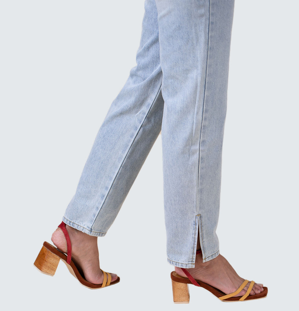 Adeline Straight Leg Jeans - Mantou Clothing