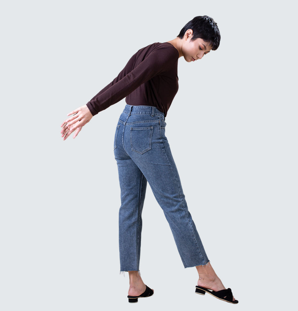 Sasha High Rise Straight Leg Jeans - Mantou Clothing