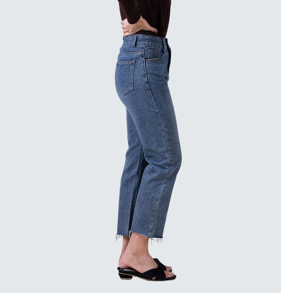 Sasha High Rise Straight Leg Jeans - Mantou Clothing