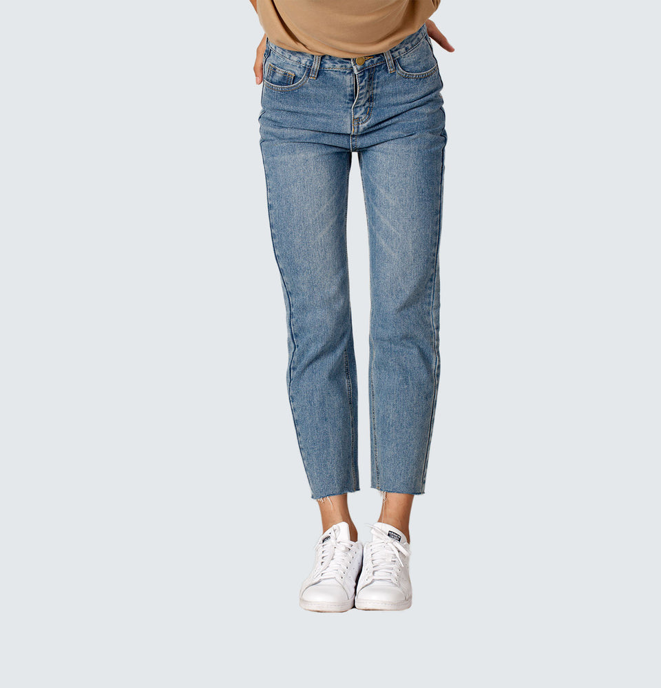 Shim-b Straight Leg Jeans - Mantou Clothing