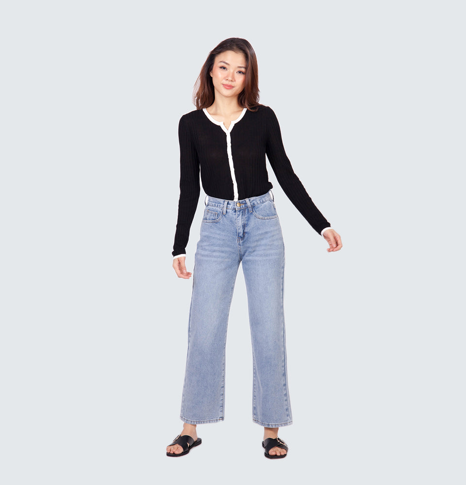 Ally High-Rise Relaxed Fit Straight-Leg Jeans