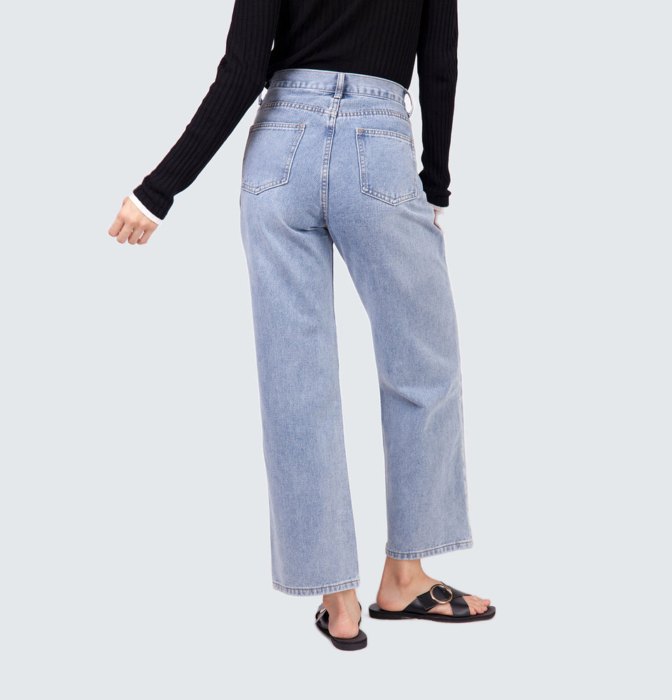 Ally High-Rise Relaxed Fit Straight-Leg Jeans