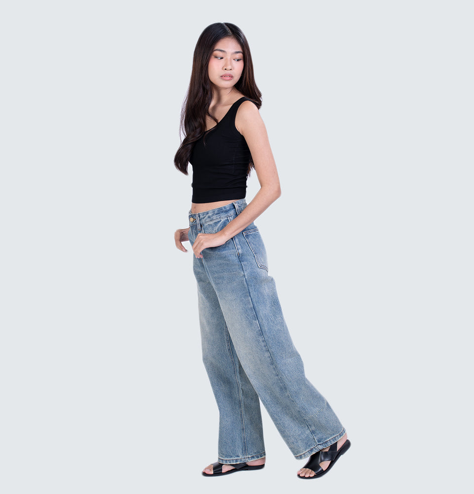 Dae Wide Leg Jeans