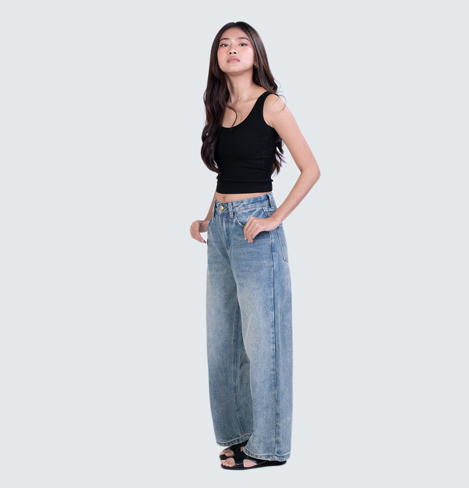 Dae Wide Leg Jeans