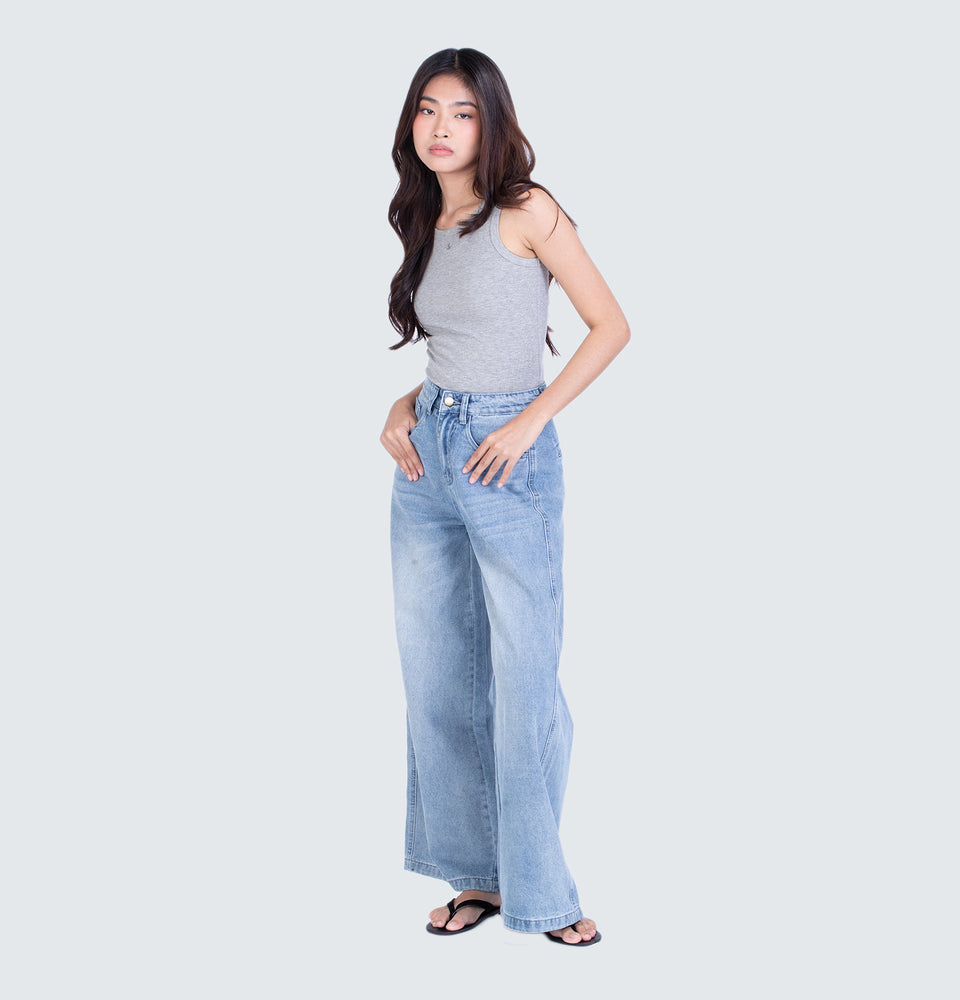 Thea Extra Wide Leg Jeans