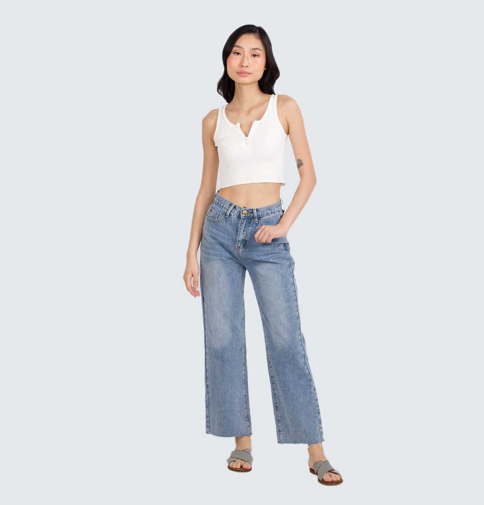 Seamless Hem Jeans in Khaki - Trousers