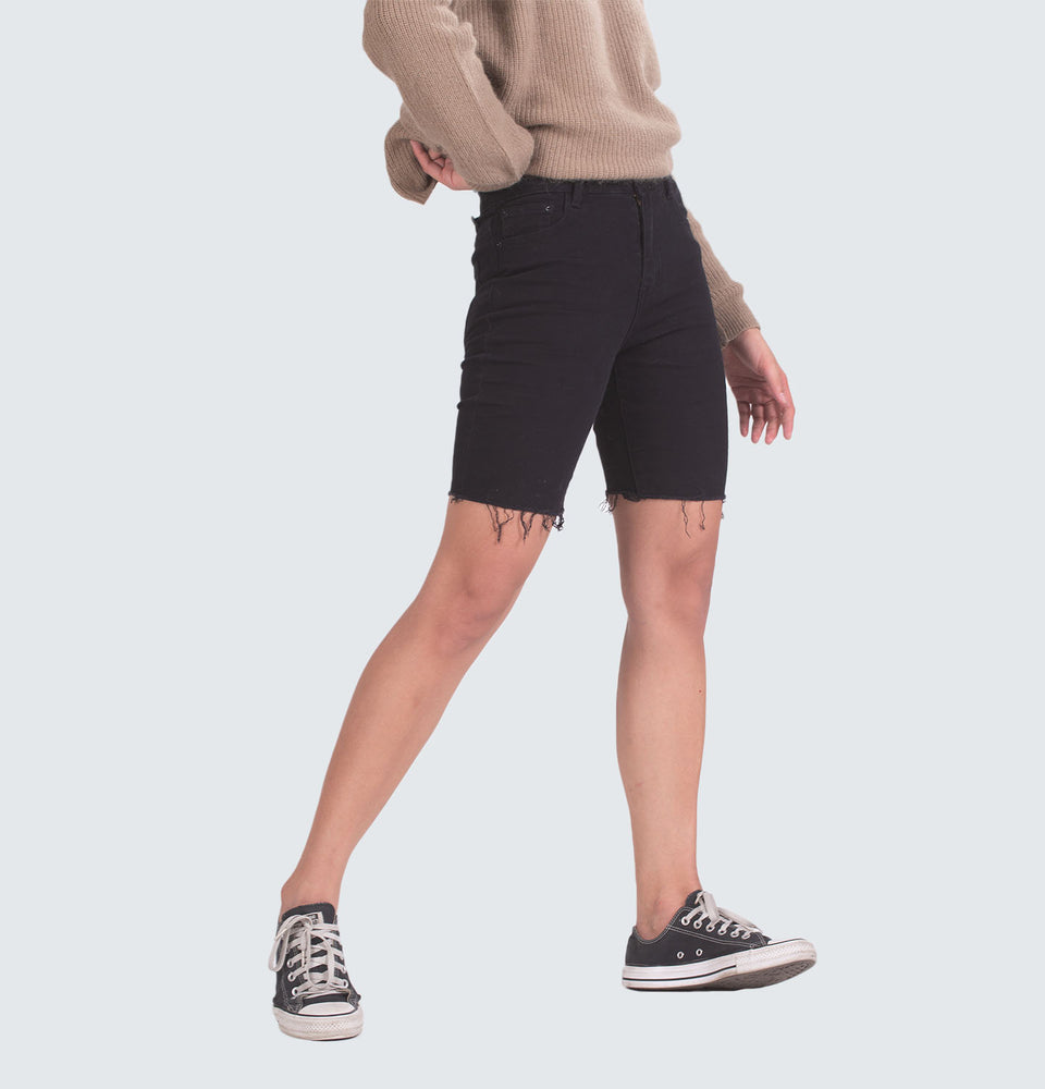 Bermuda Black Shorts