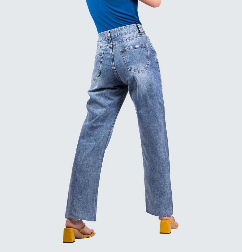 Euri Frayed Hem High Rise Straight Jeans