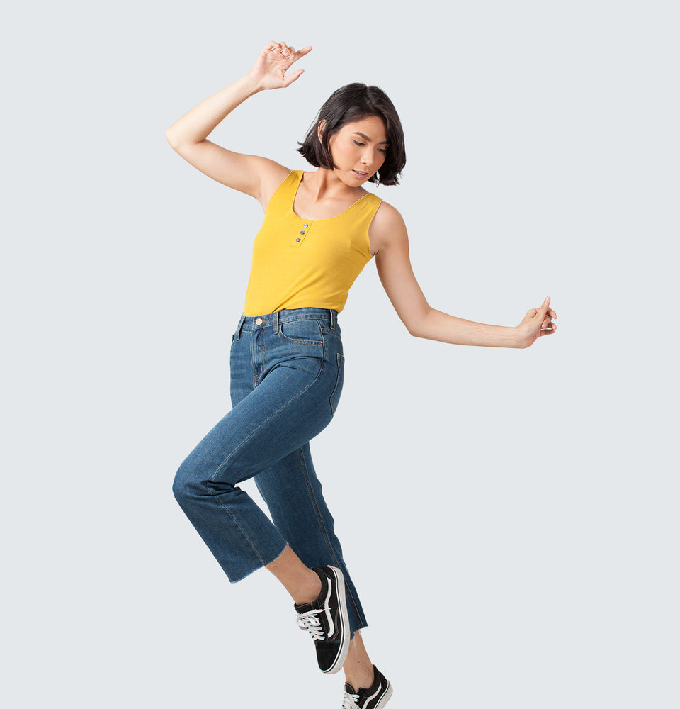 Hi-Rise Wide Leg Jeans - Mantou Clothing